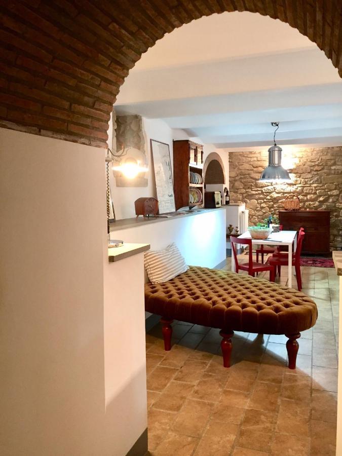 La Taverna Fra Le Colline Arezzo Eksteriør bilde